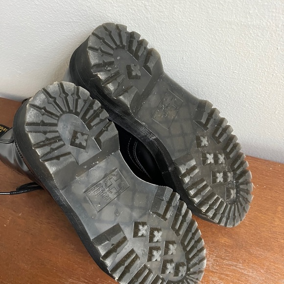 Dr. Marten Jadon Boot Smooth Leather Platforms in Black - Picture 8 of 9